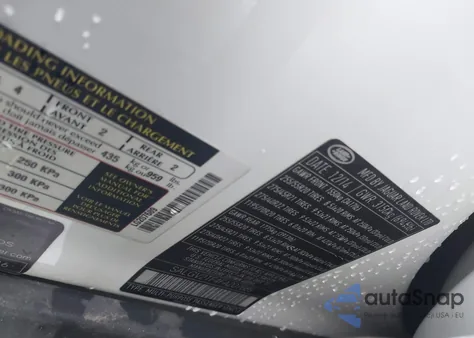 2015 Land Rover Range Rover 5.0L V8 Supercharged Autobiography from USA, damaged, VIN SALGV2TF4FA207689